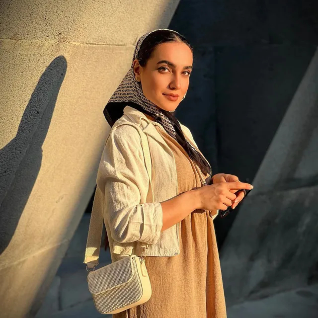 مینا نافعی