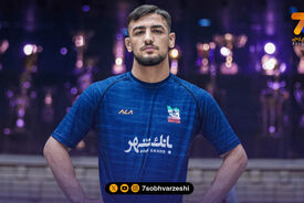 سینا خلیلی طلا و برنز بین‌المللی‌اش را به خانواده شهید کمالی تقدیم کرد