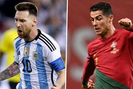 کعبی: یک پای محمد صلاح را ببندی، تمام است | مسی یا رونالدو؟ هر دو!