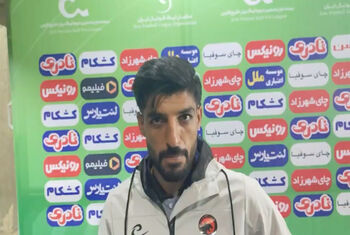 بازیکن اخراجی پادیاب: کوشکی به من گفت با زرنگی اخراجت کردم!/ پرسپولیسی هستم
