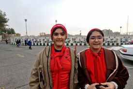 بانوان هوادار نساجی: حق ماست به ورزشگاه بیاییم، داوران باعث سقوط نساجی شدند